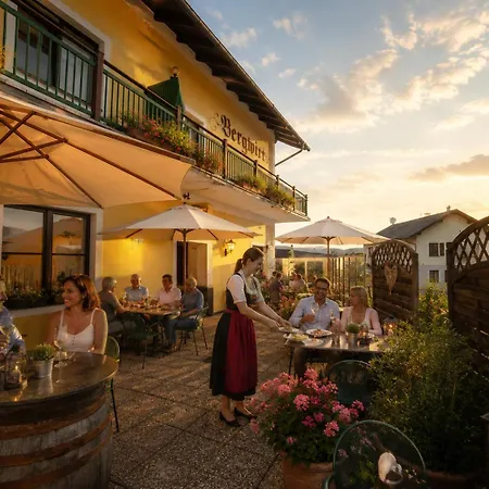 Hotel Mohnhotel - Bergwirt Schrammel Zwettl