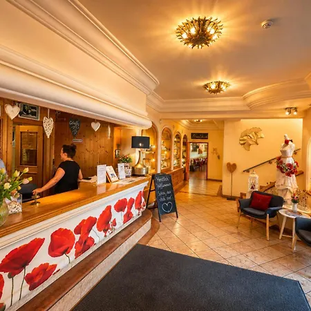 Mohnhotel - Bergwirt Schrammel 3* Zwettl