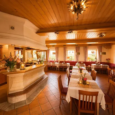 Hotel Mohnhotel - Bergwirt Schrammel
