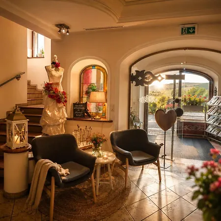 Mohnhotel - Bergwirt Schrammel Hotel