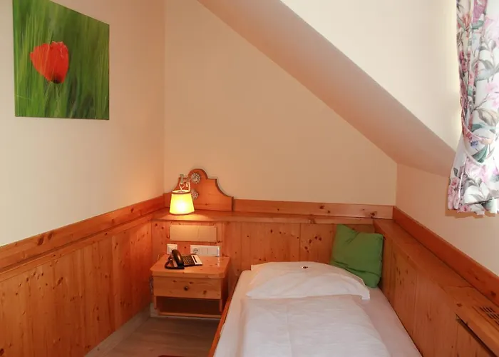 Mohnhotel - Bergwirt Schrammel